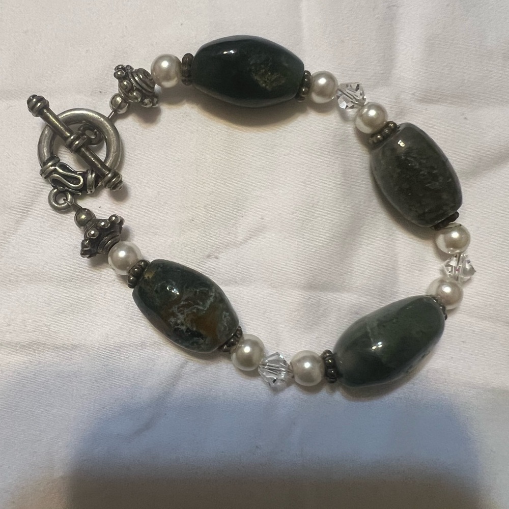 Beads bracelets